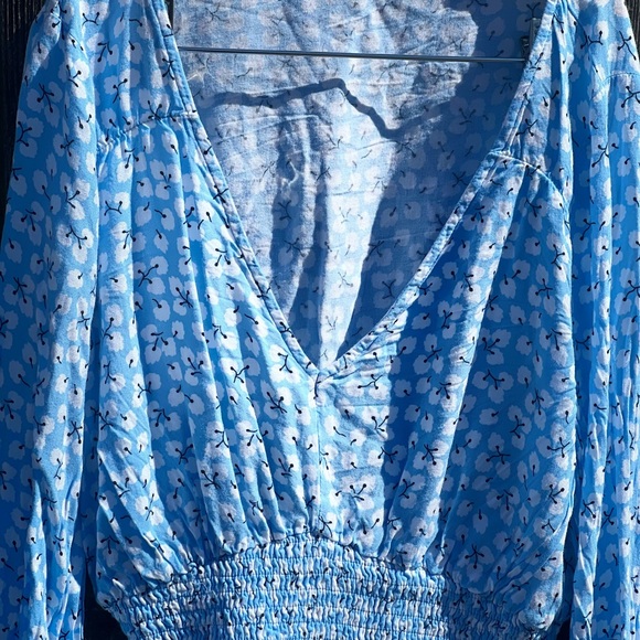 Abercrombie & Fitch flowers printed cropped blouse - Picture 4 of 9